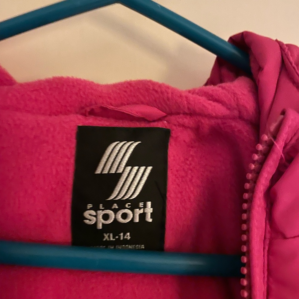 Fushia pink ski jacket - Picture 3 of 4